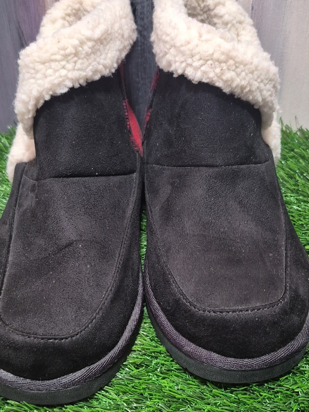 Maurices Black Suede-Look Women's Slip-On Slippers with Cream Sherpa Collar
